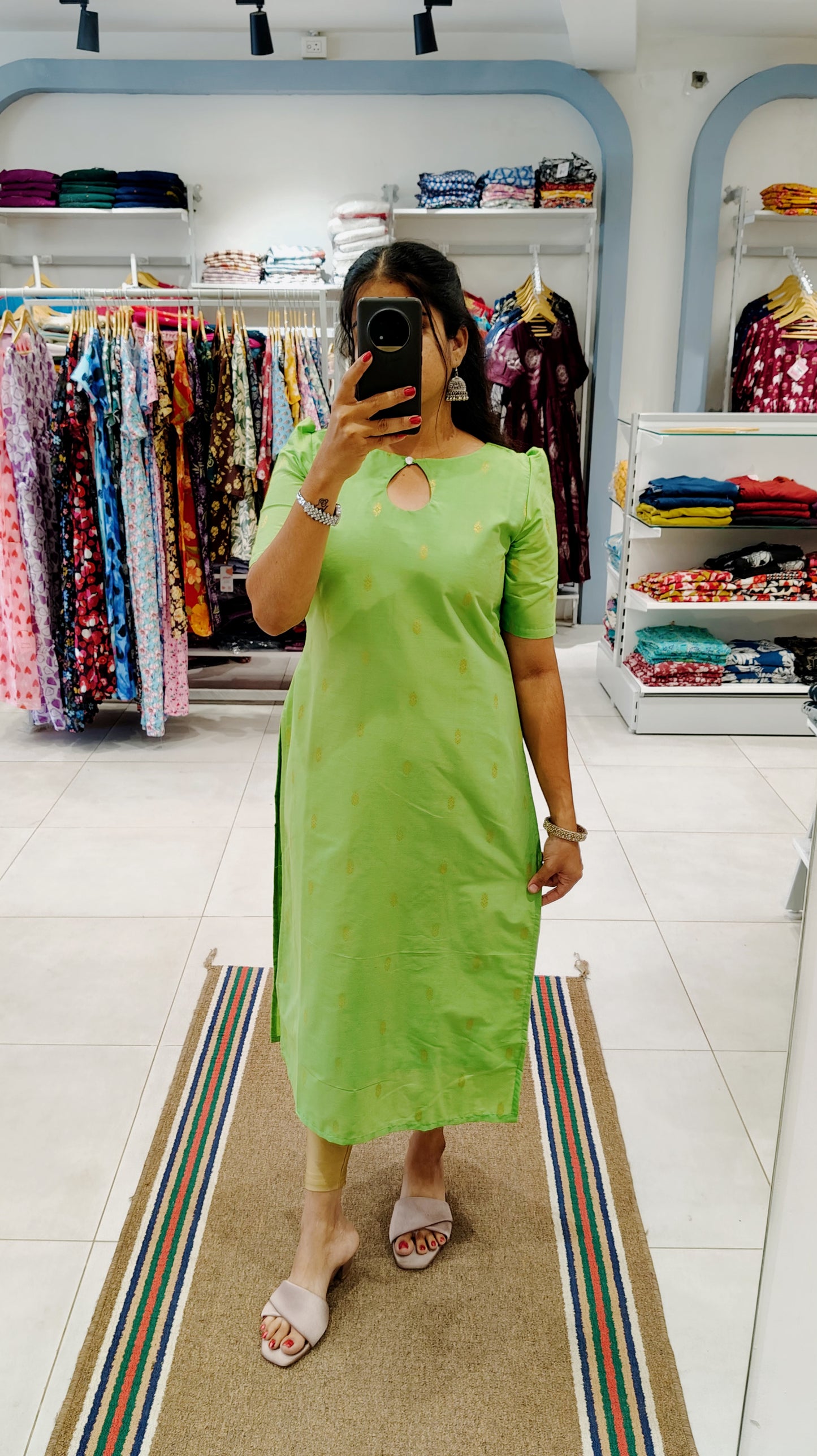 Premium Raw Silk Kurti (With Lining) Non-Feeding