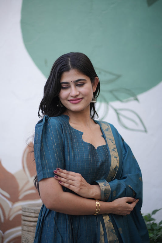 Premium Ethnic Raw Silk Maxi and Duppata-Feeding(With Lining)-FC001