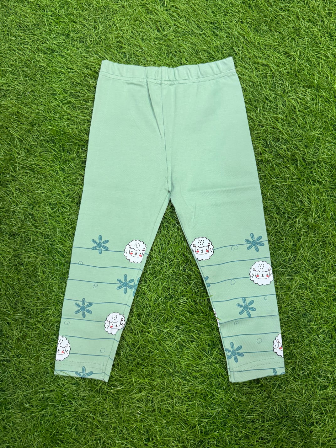 Pack of 5 @ 600 free ship Summer Wear Pants