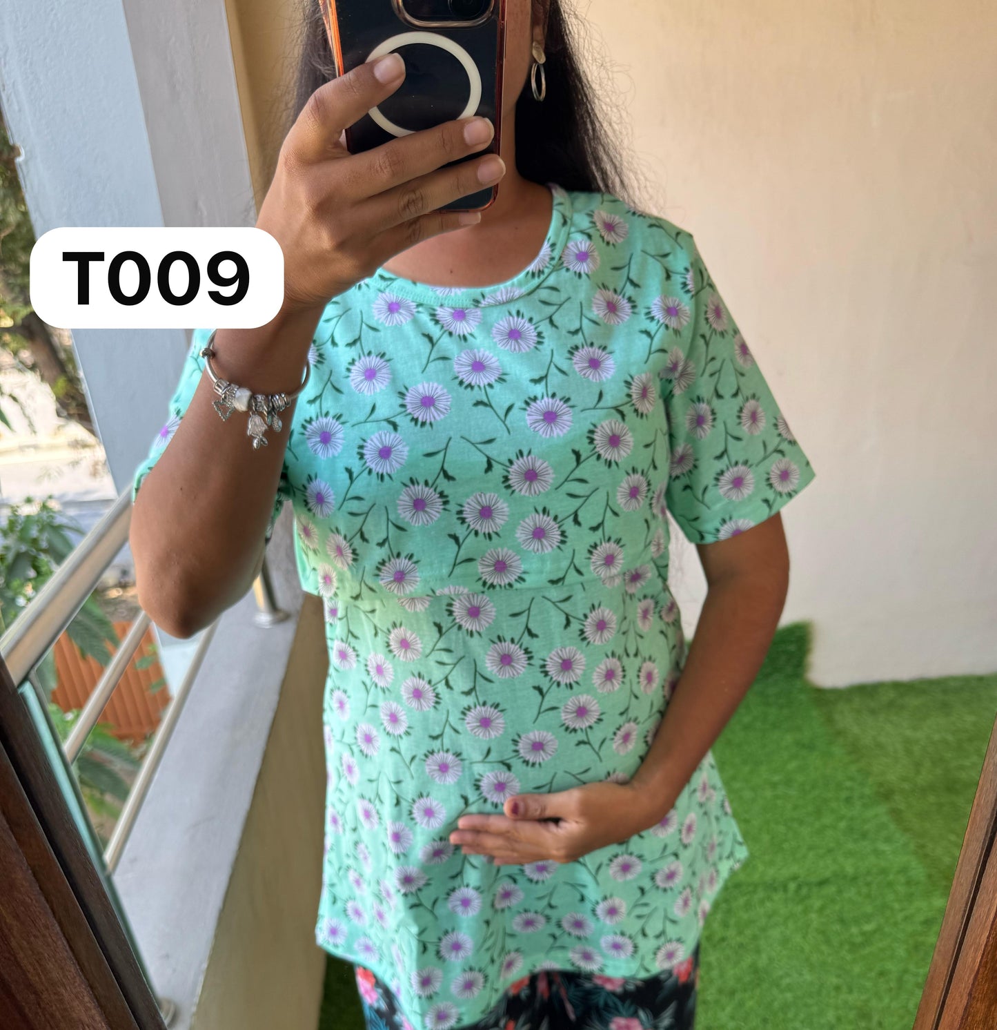 Feeding T shirts- Pull up Model