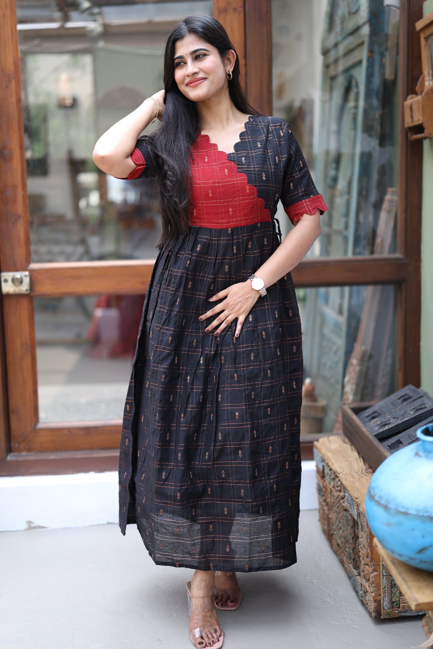 Premium Ethnic Raw Silk Scallop Maxi-Feeding(With Lining)FC0020