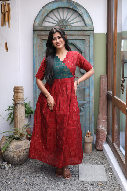 Premium Ethnic Raw Silk Scallop Maxi-Feeding(With Lining)FC0019