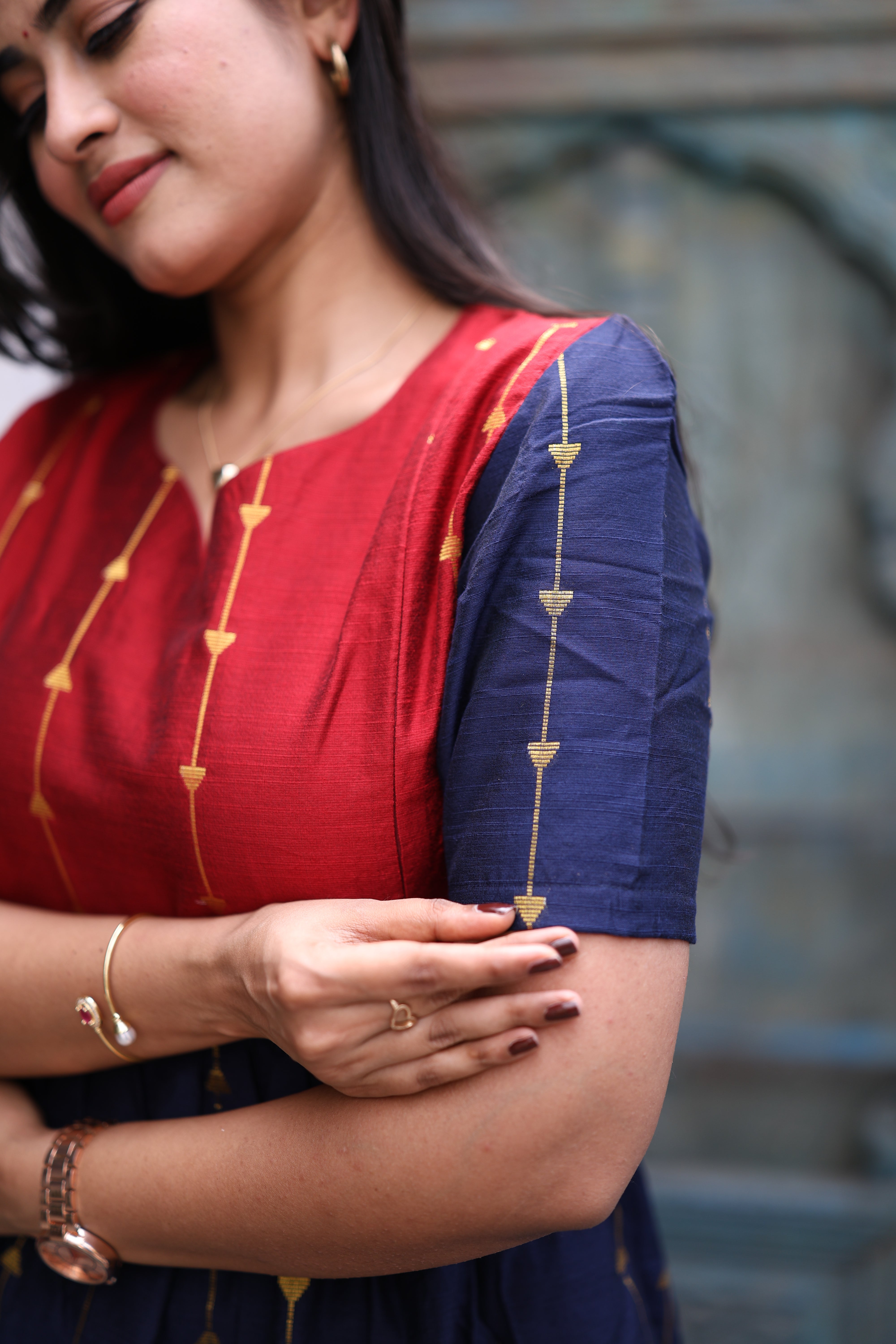 Premium Ethnic Raw Silk Butta Maxi-Feeding(With Lining)