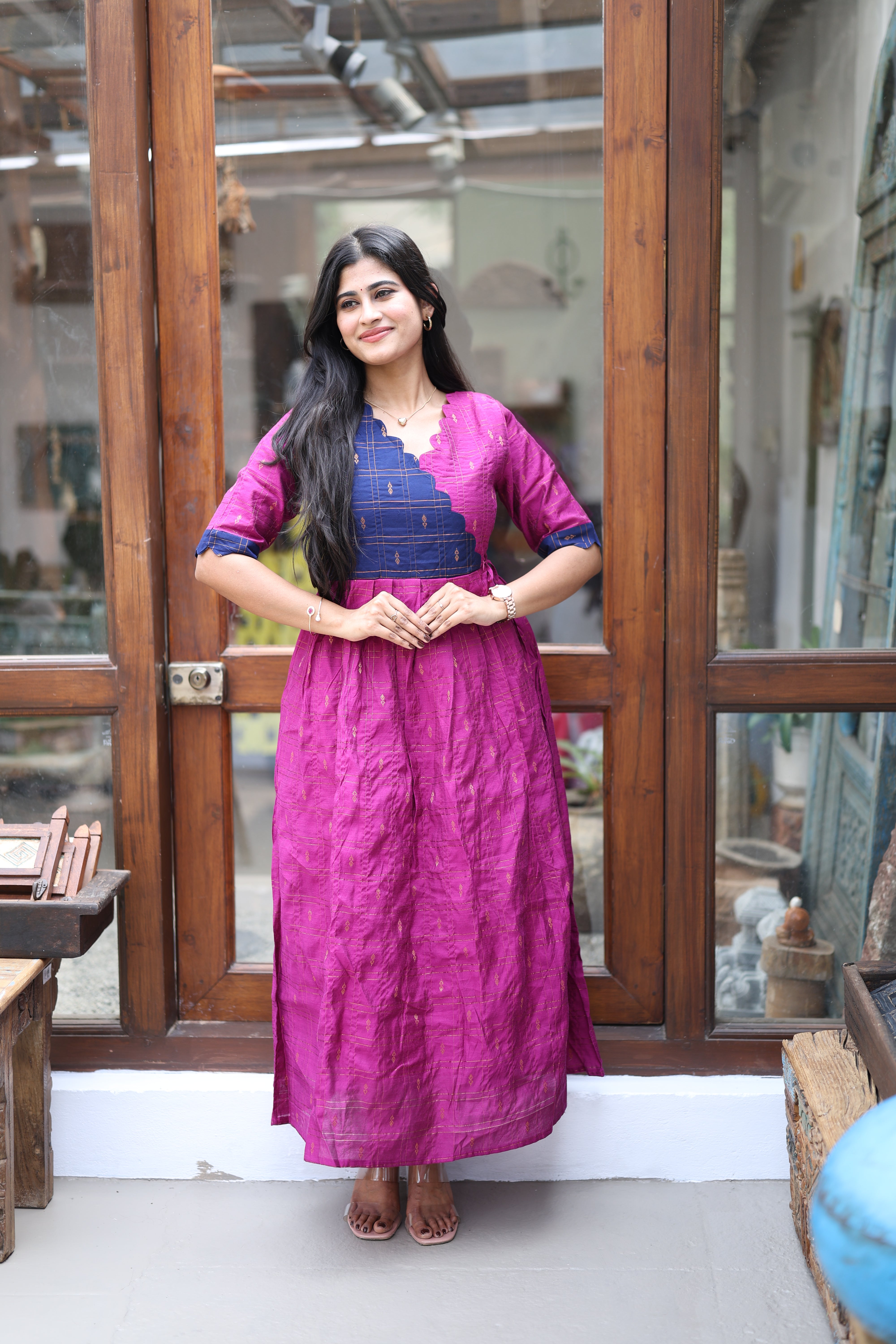 Premium Ethnic Raw Silk Scallop Maxi-Feeding(With Lining)