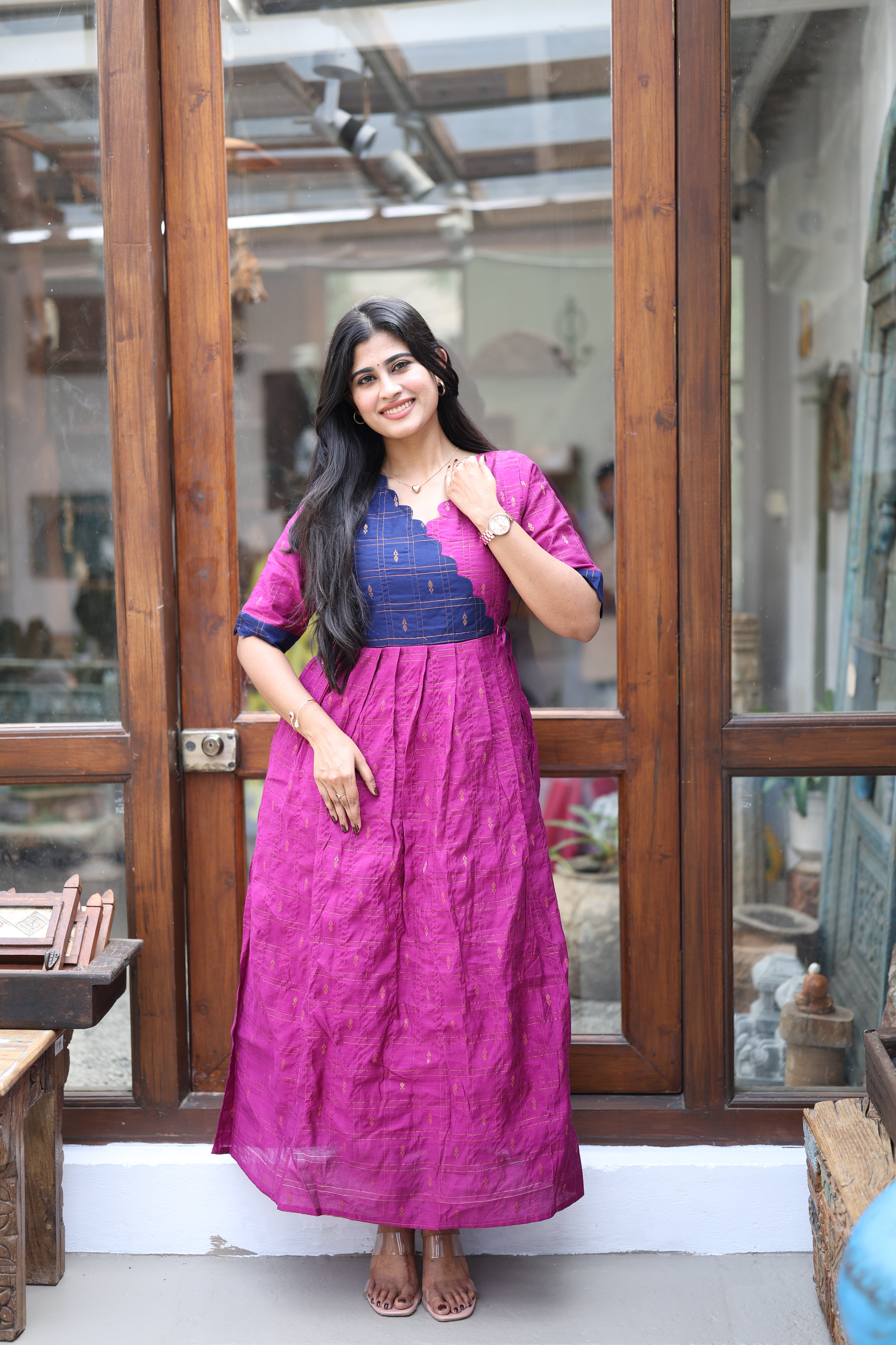 Premium Ethnic Raw Silk Scallop Maxi-Feeding(With Lining)