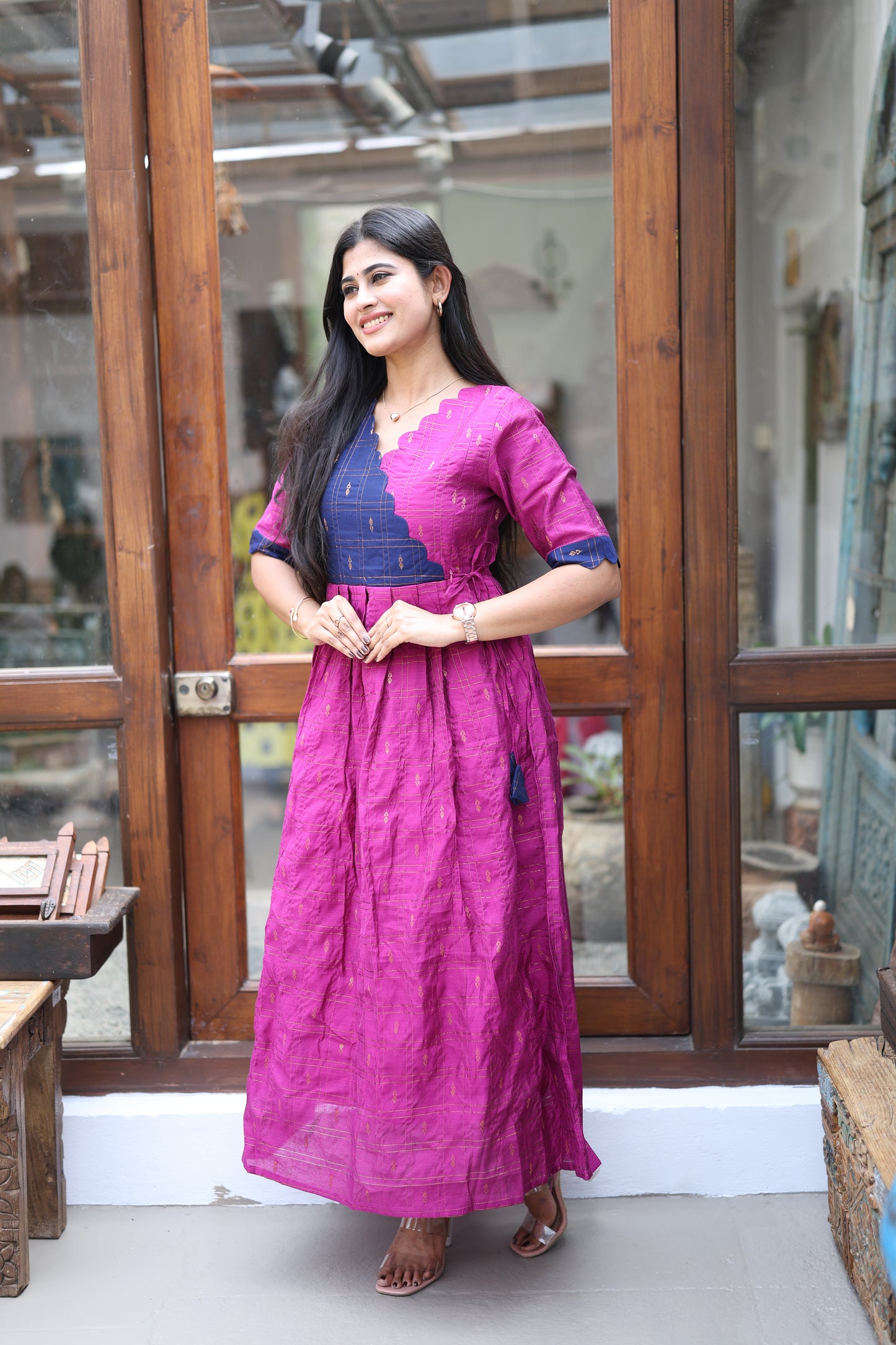 Premium Ethnic Raw Silk Scallop Maxi-Feeding(With Lining)FC0018