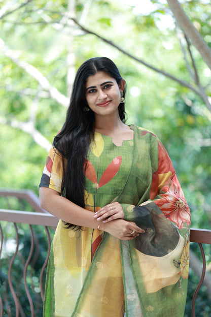 Premium Tissue Digital Printed  Kurti and Dupatta Set FC0136