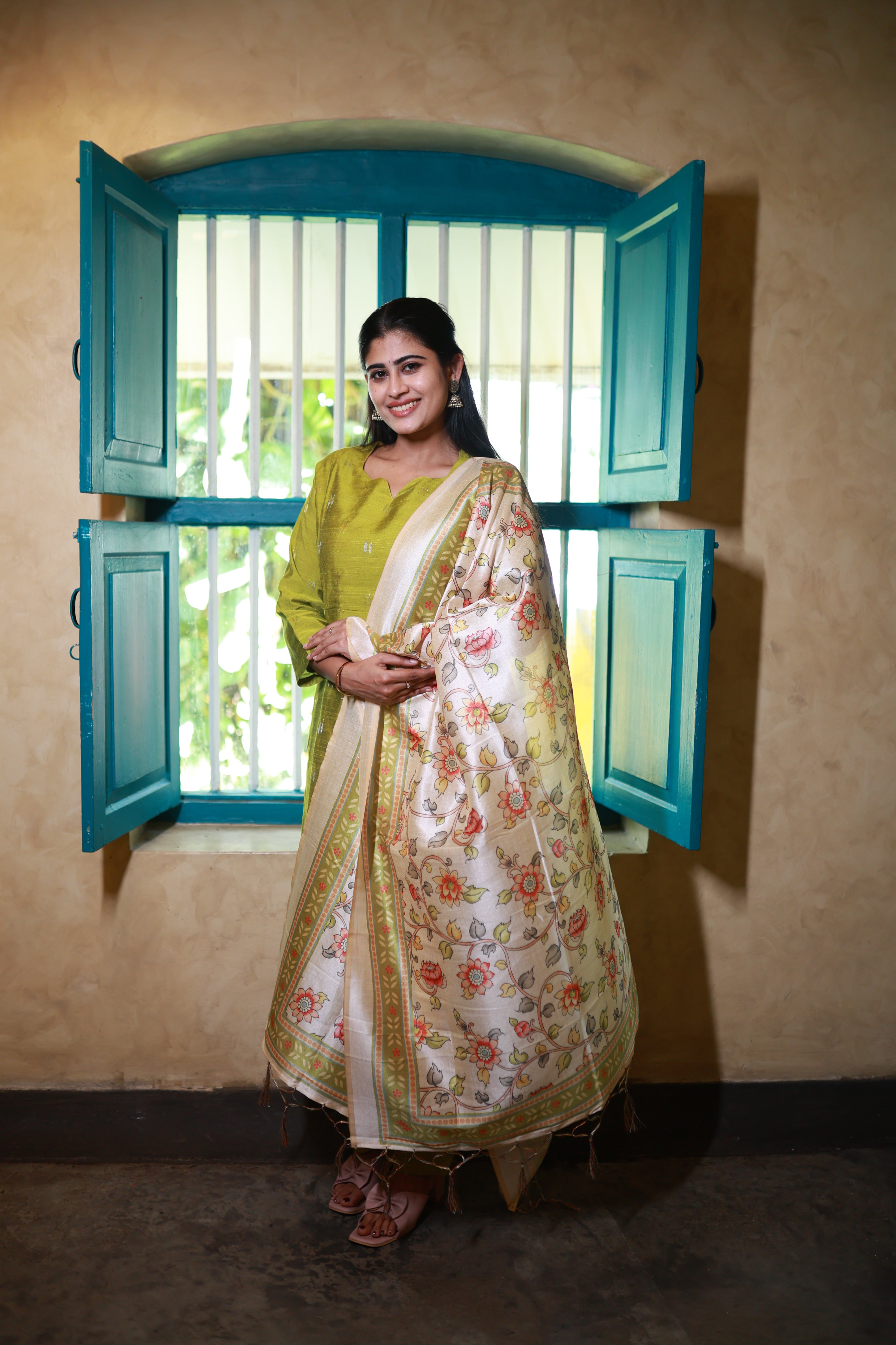 Premium Raw Silk With Kalamkari Printed Duppata Set(With lining)Green