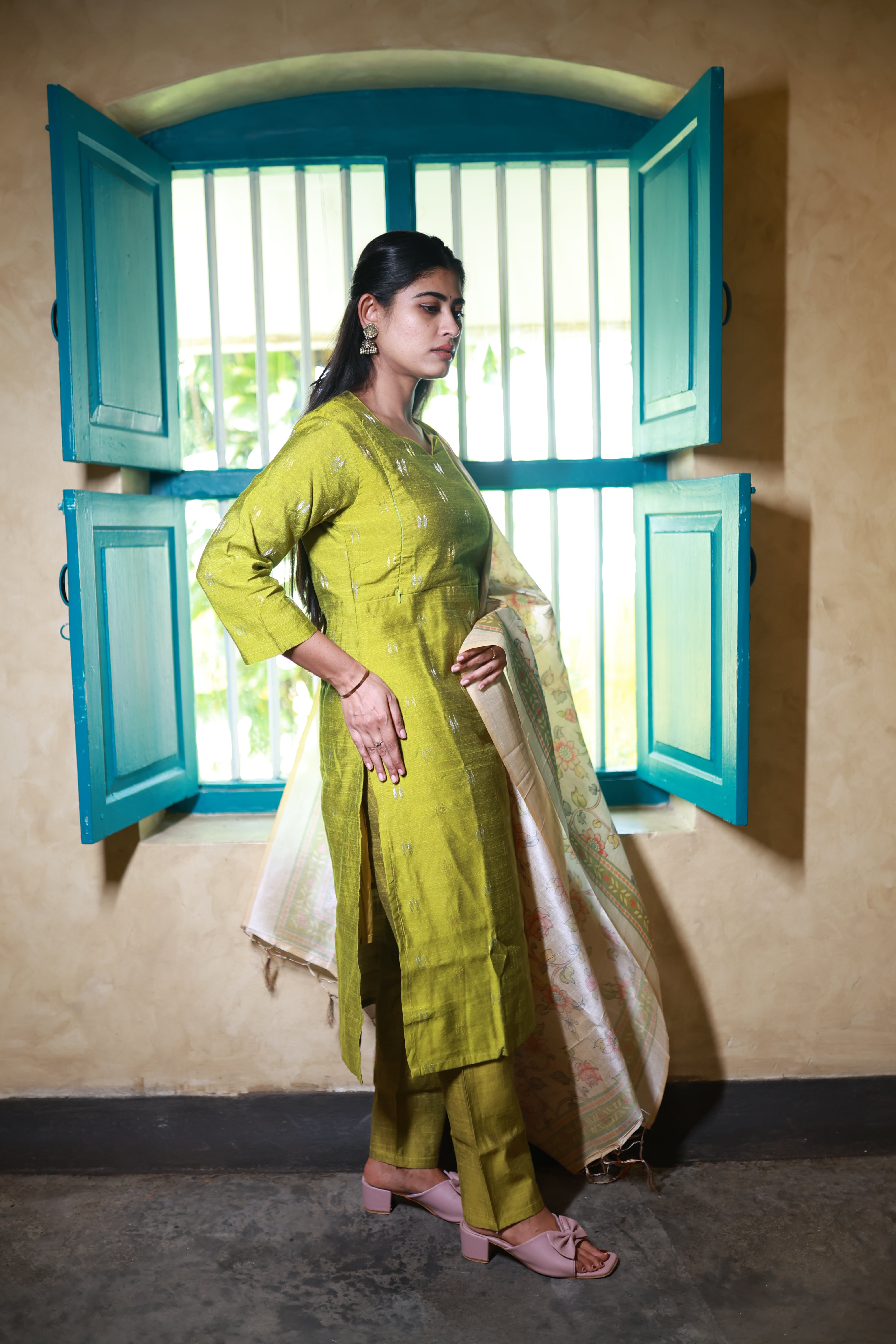 Premium Raw Silk With Kalamkari Printed Duppata Set(With lining)Green