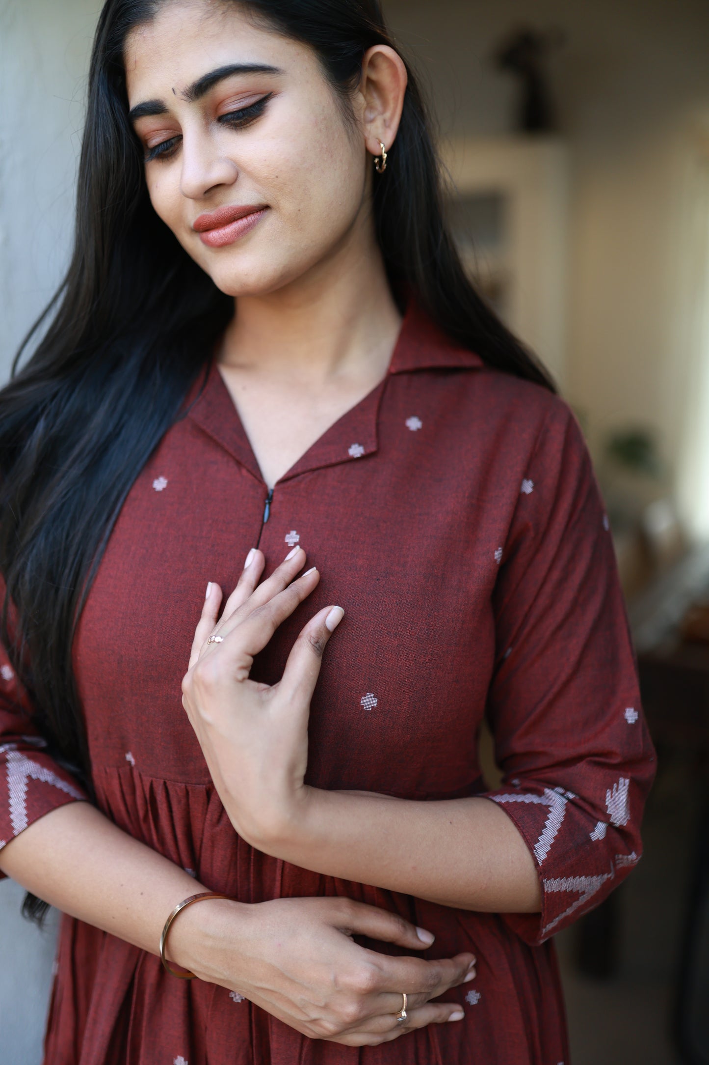 Premium Cotton Jamdani Maxi Centre Zip ( with cotton Lining )-Maroon FC0155