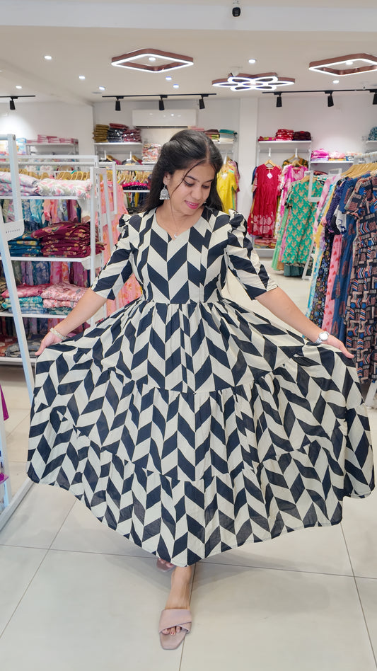 Premium Cotton Printed Maxi- Feeding | With Lining