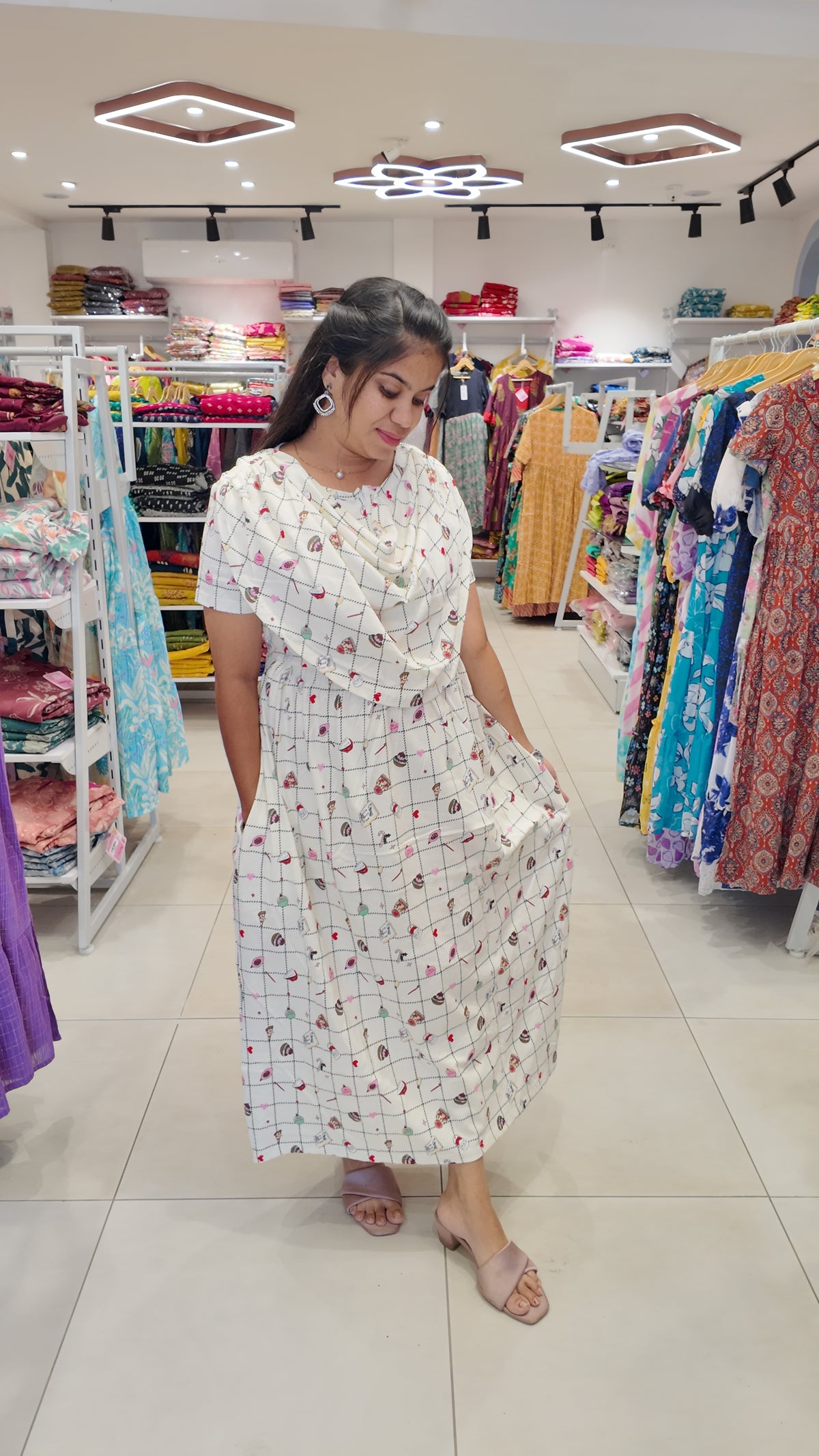 FRL009- 2 in 1 Maxi with Detachable Duppatta and Centre Zip