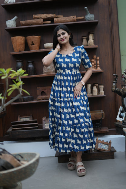 Premium Cotton Maxi ( with cotton Lining ) [Exclusive Non-Feeding]