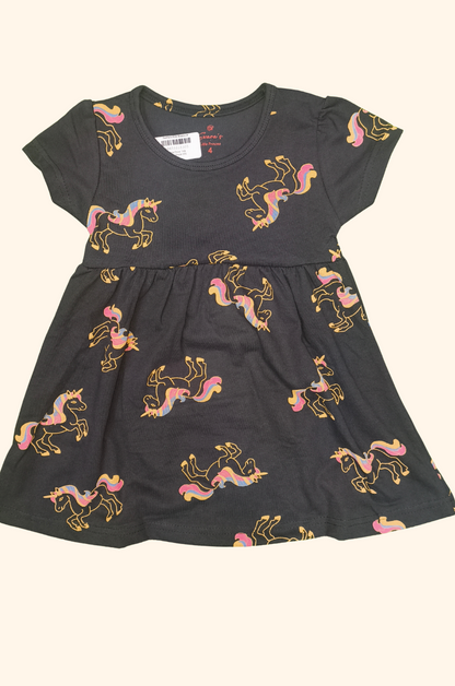 Pack of 5 @ 599 free ship. Adorable Baby frocks ❤️ Random 5 prints