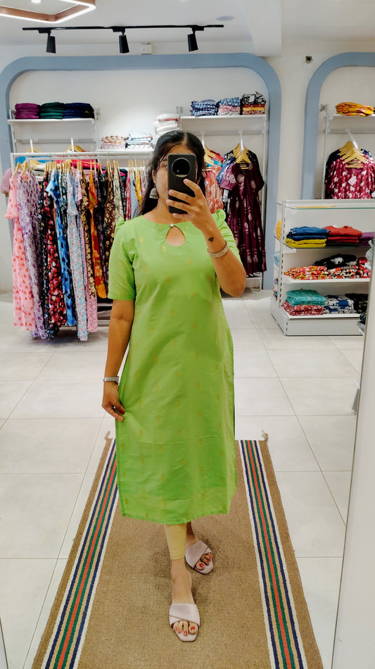 Premium Raw Silk Kurti (With Lining) Non-Feeding