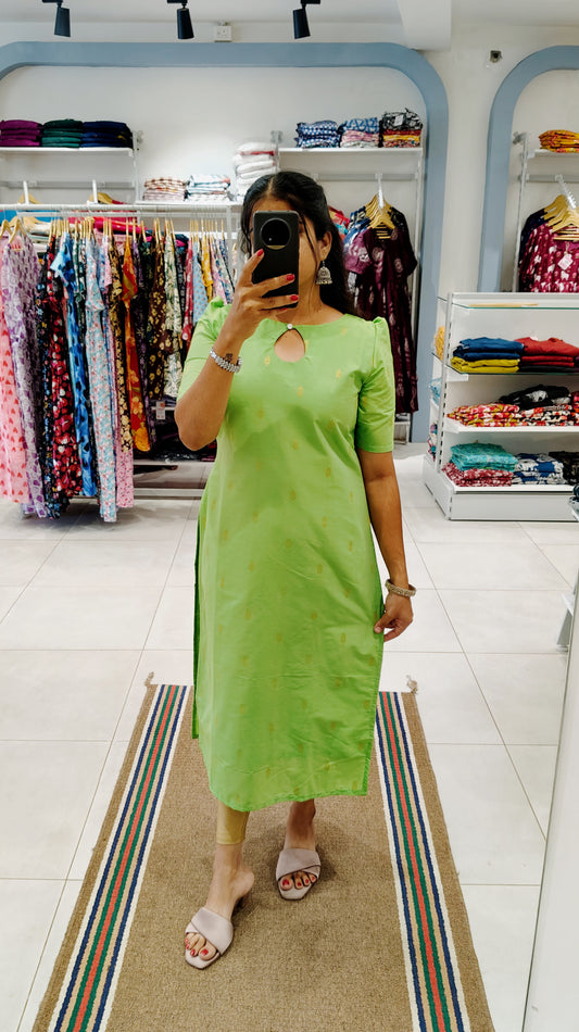 Premium Raw Silk Kurti (With Lining) Non-Feeding