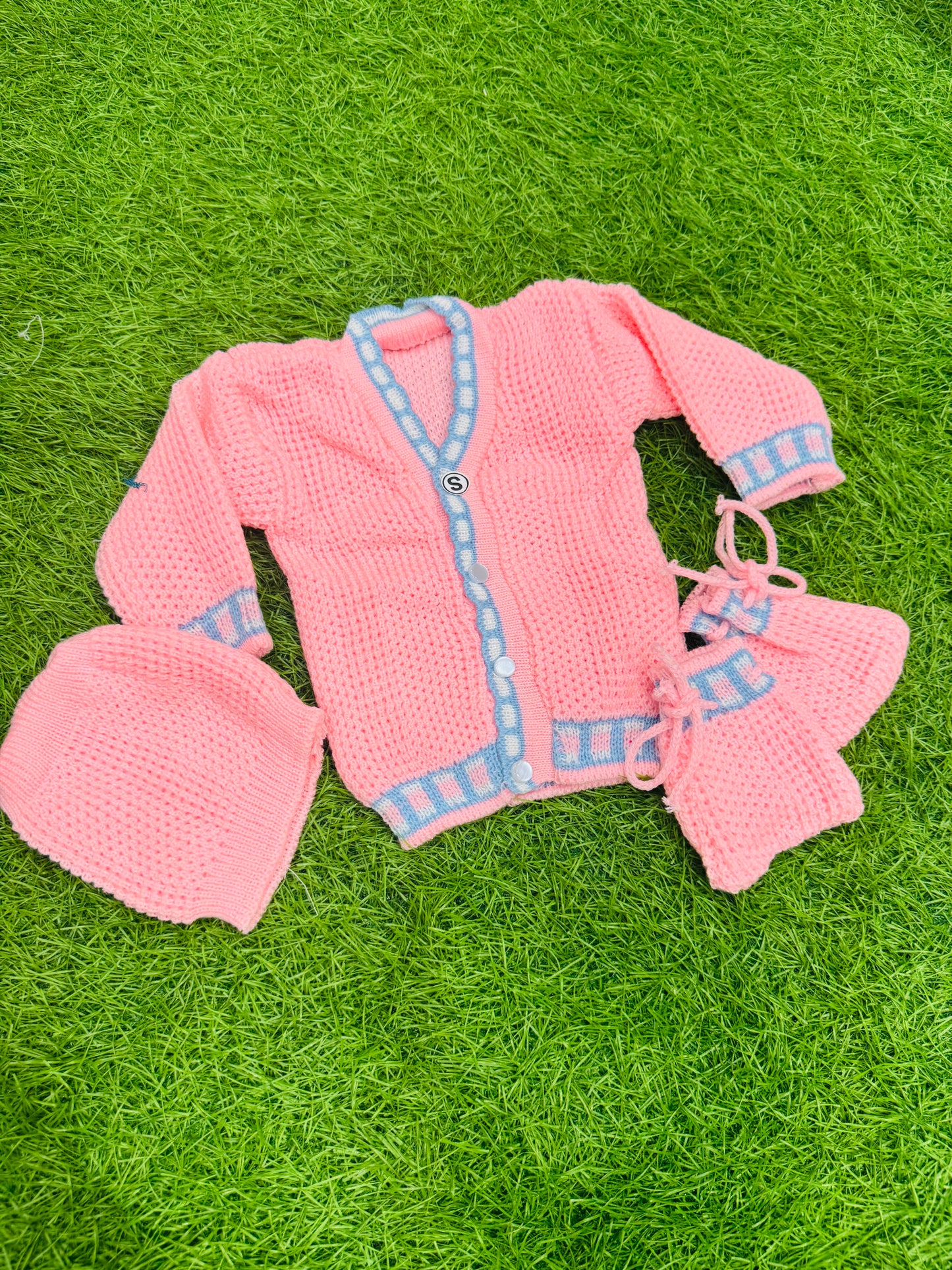 New Born Kit for your needs | Hospital Kit(COLOR VARY)