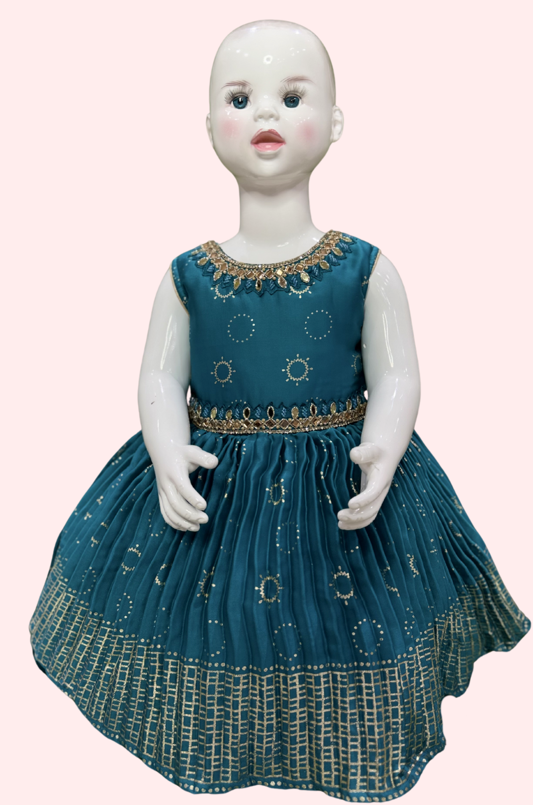 Kids Sleeve Less Designer Frock 09