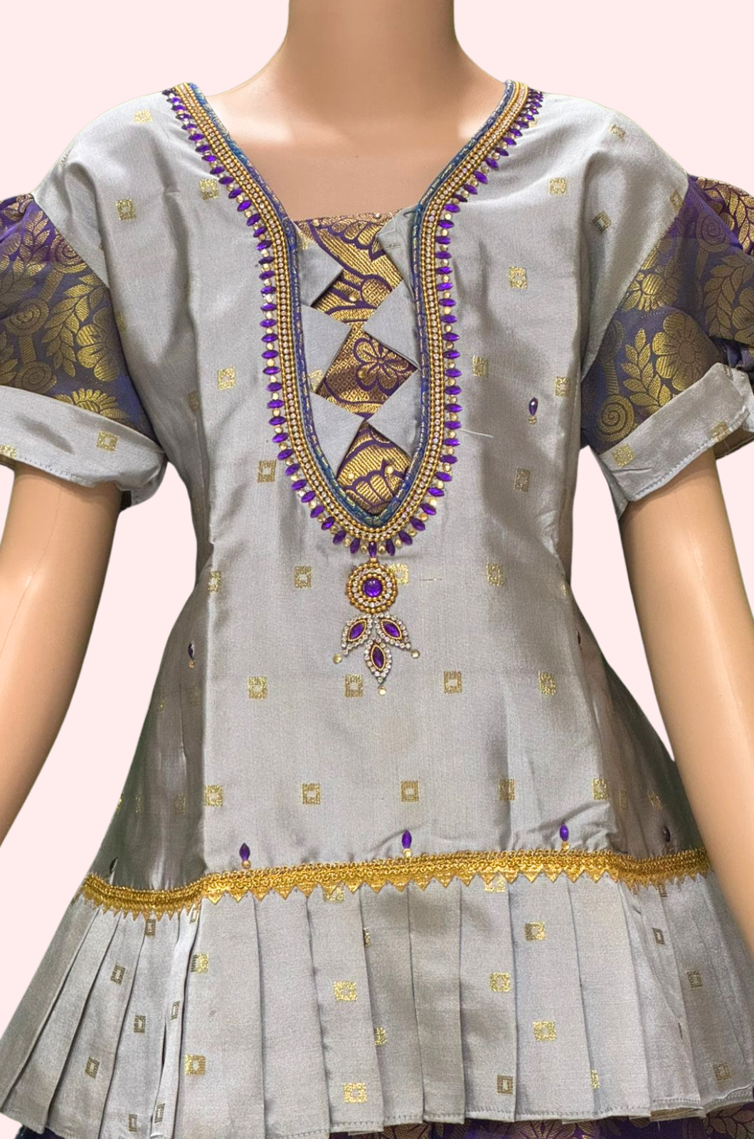 gray stoned pattu set