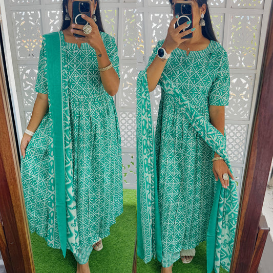Green-Feeding/Non Feeding- Pure Cotton Set (Top,Bottom and Duppatta)