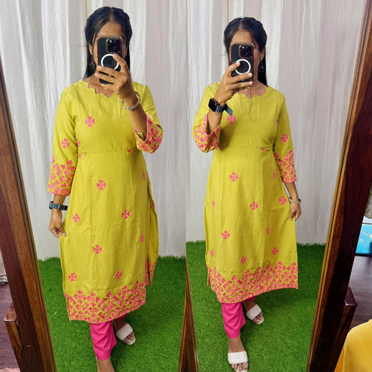 Feeding/Non Feeding Coords- Pure Handloom Cotton Embroidery Kurti and Pant (Chest lining)) FC0125