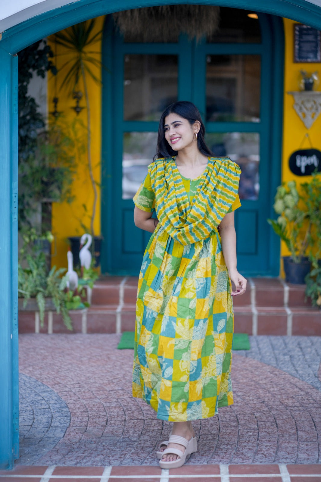 2 in 1 Cotton Maxi with Detachable Duppata ( Centre zip and Lining attached) FC0011