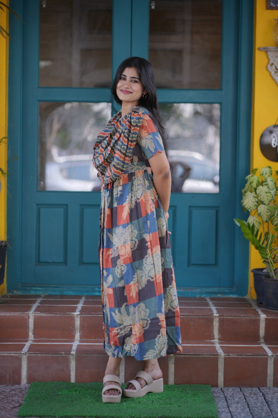2 in 1 Cotton Maxi with Detachable Duppata ( Centre zip and Lining attached) FC009