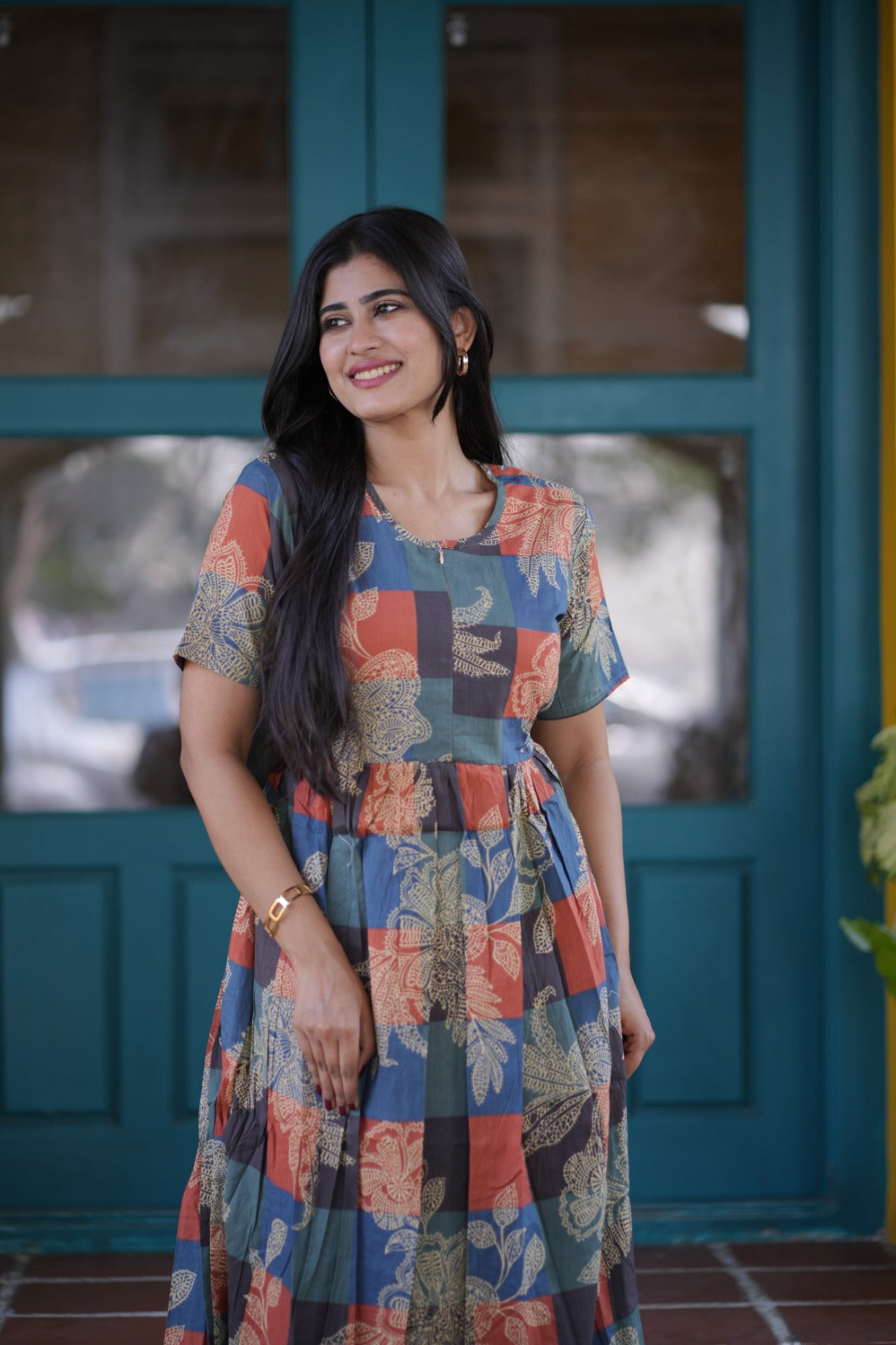2 in 1 Cotton Maxi with Detachable Duppata ( Centre zip and Lining attached) FC009