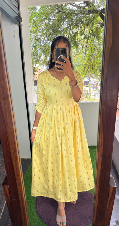 Rich and Premium Handloom Cotton Pleated Maxi- Feeding/Non feeding FC0160