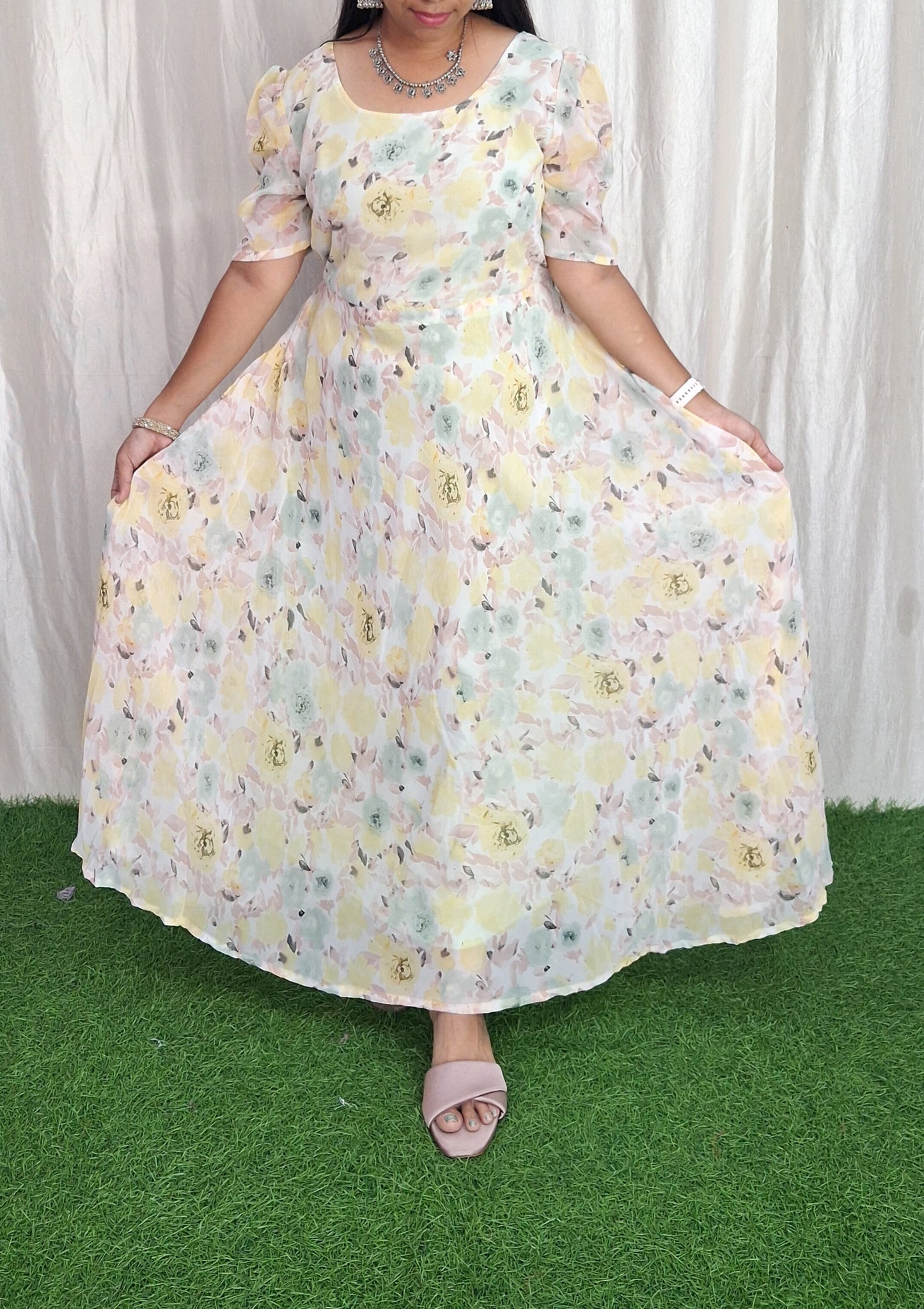 Georgette Maxi (with Lining) ( Non Feeding only)