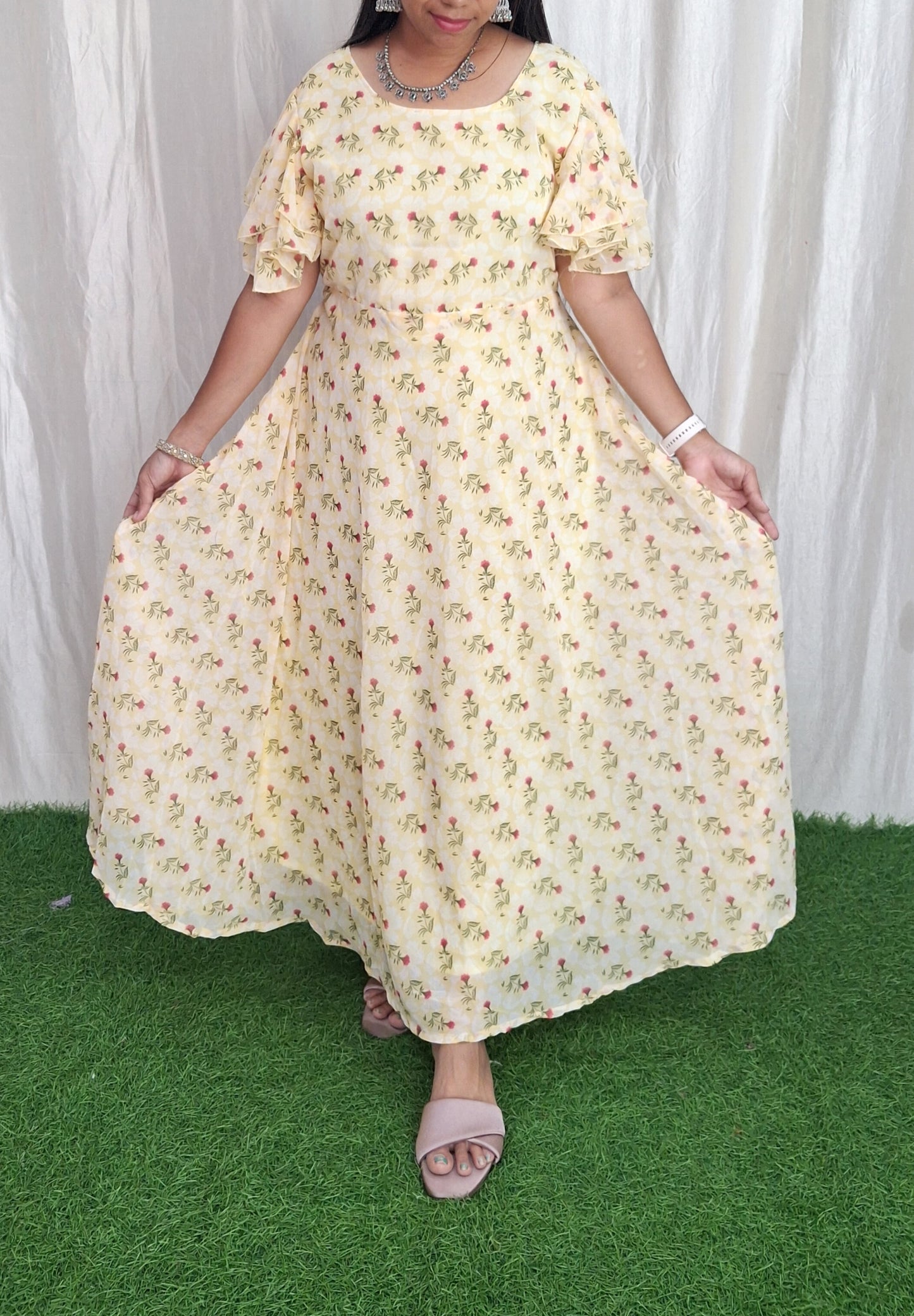 Georgette Maxi Short Sleeves inside(with Lining) ( Non Feeding only)