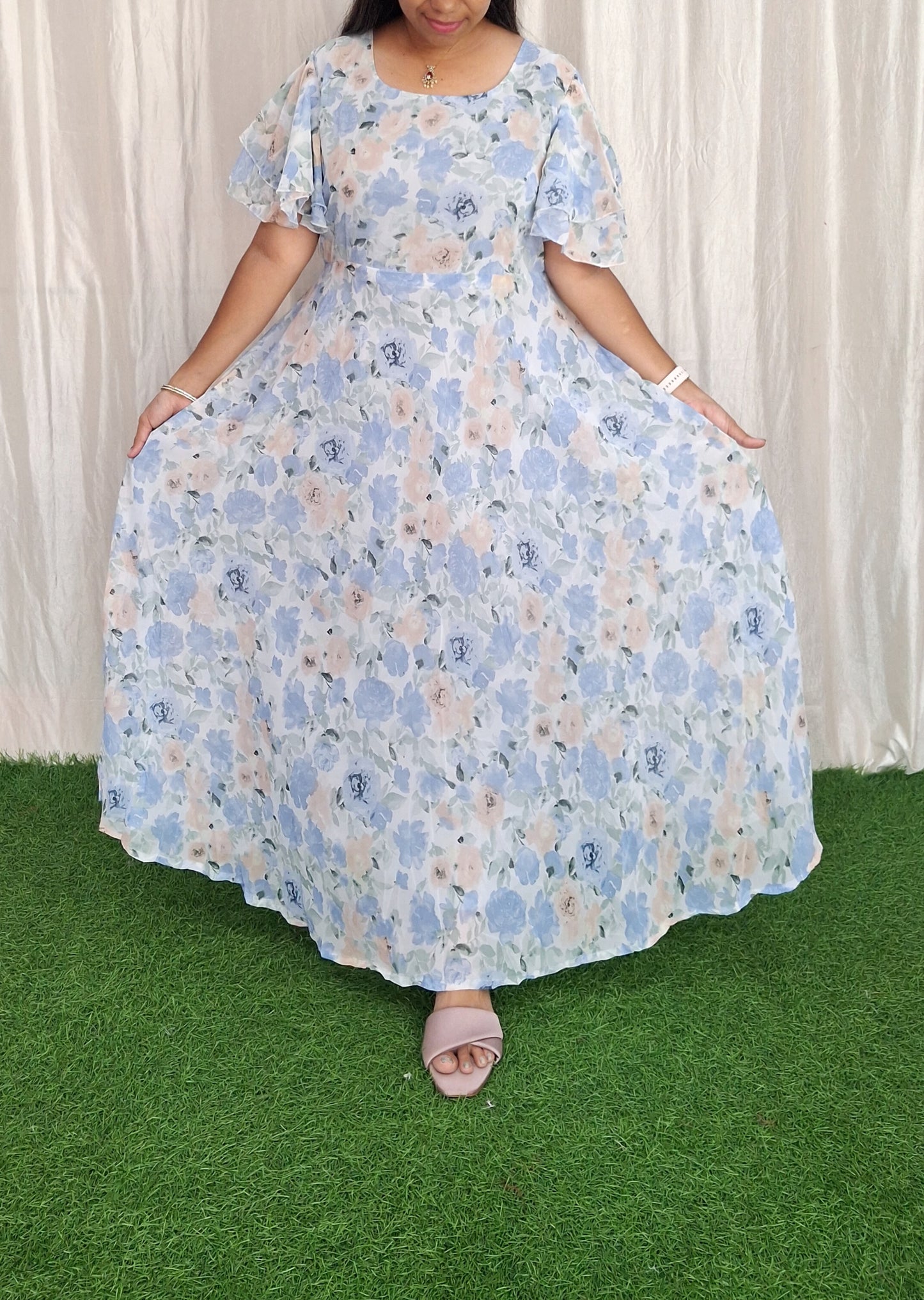 Georgette Maxi (with Lining) ( Non Feeding only)