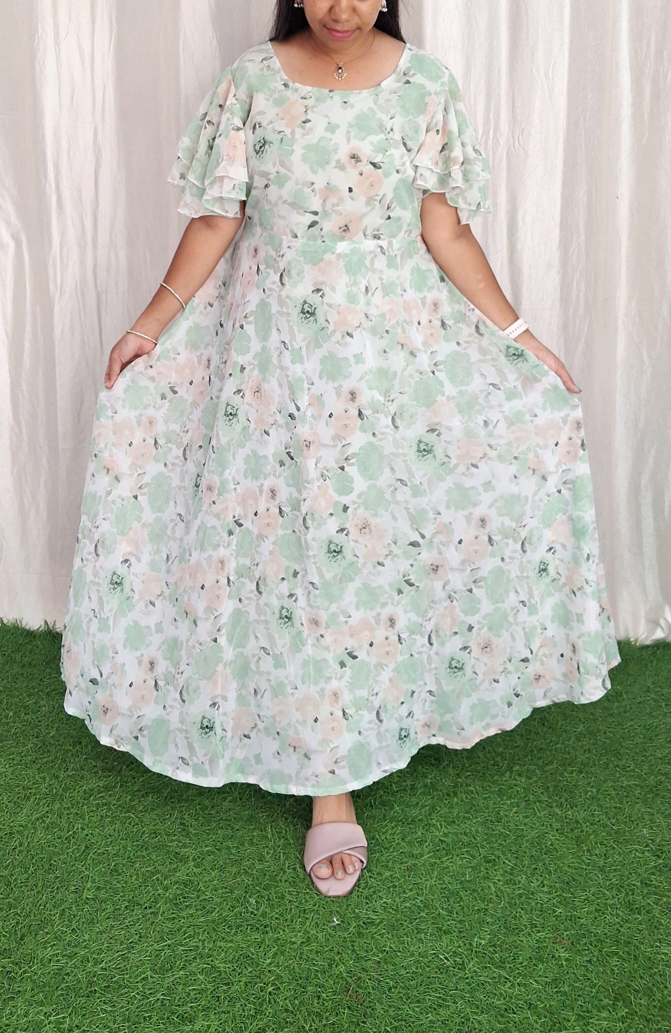 Georgette Maxi short Sleeves inside(with Lining) ( Non Feeding only)