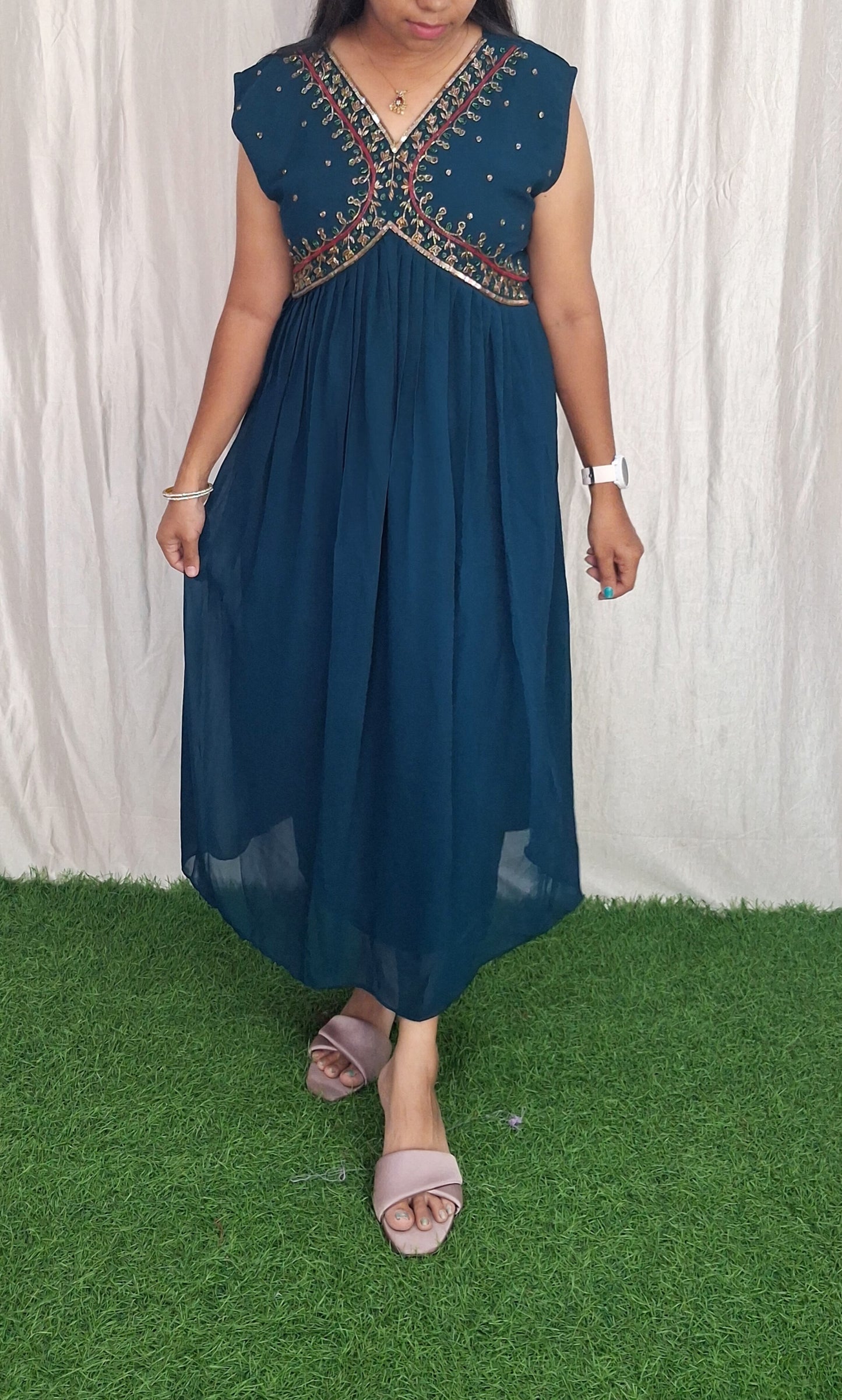 Sleeveless Handwork Georgette Dress with Lining ( Non Feeding only)-038