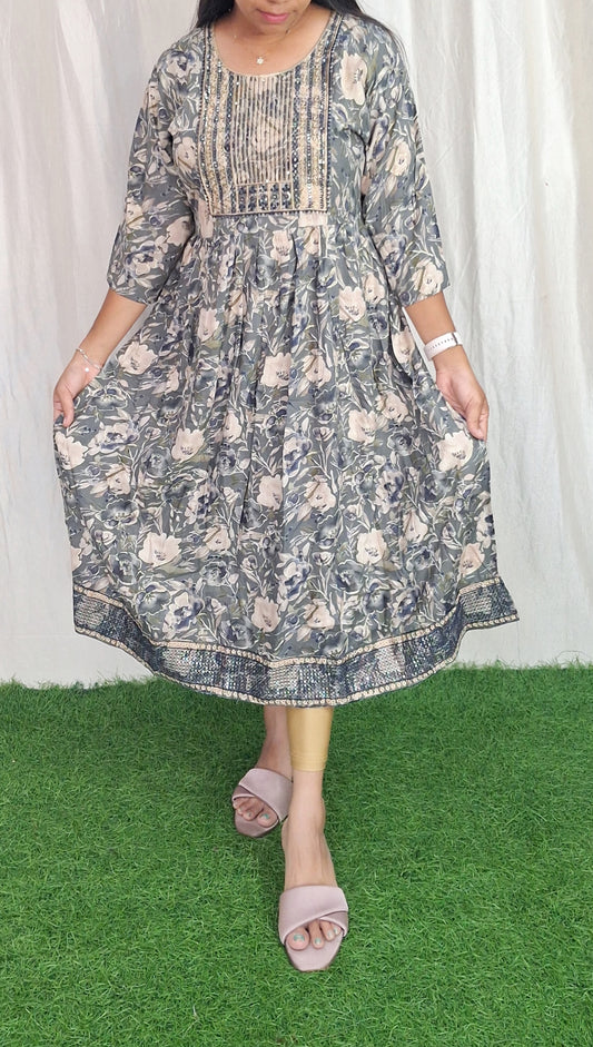 Buy 1 Get 1 Free Rayon Embroidery Kurti( Non Feeding only)